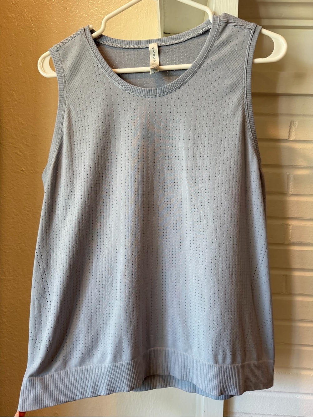 Athleta Light Blue Sleeveless Mesh Tank Soft Breathable Size Large